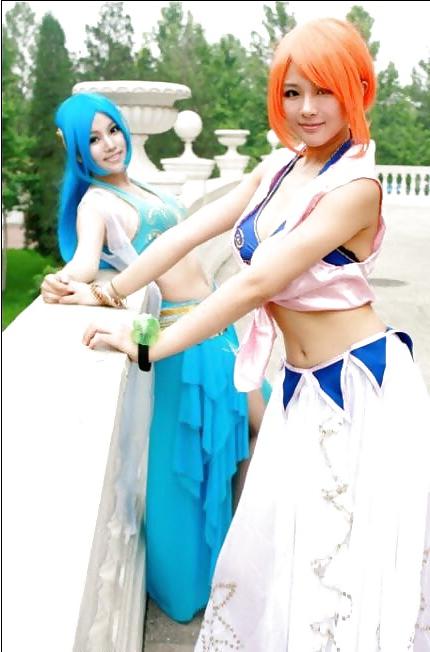 17P Vivi and Nami- cosplay