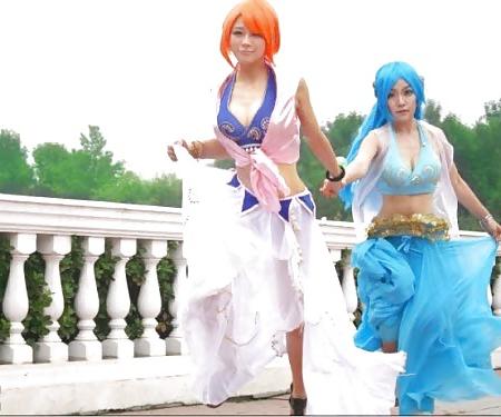 17P Vivi and Nami- cosplay