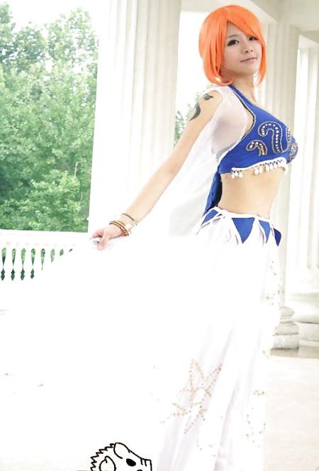 17P Vivi and Nami- cosplay