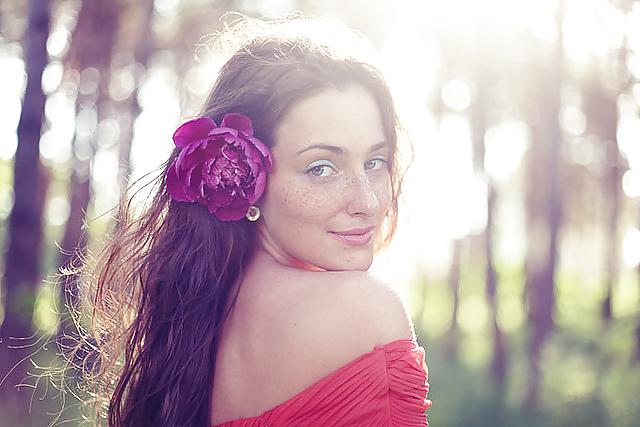 6P Freckled Flower