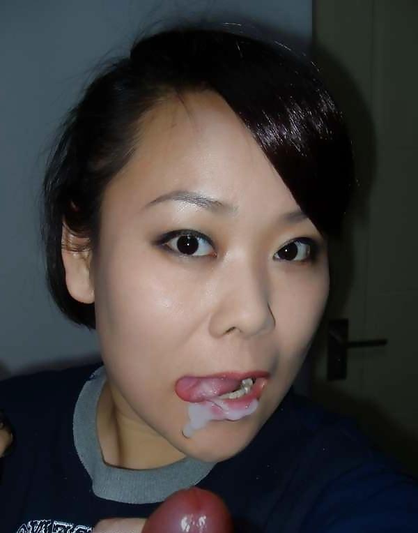 17P Chicks who eat dick.