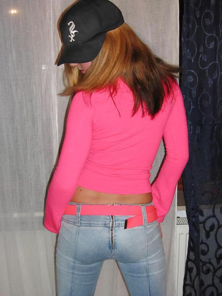 25P Some more sexy girls in blue jeans