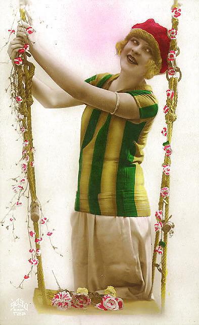 25P Old French postcards 9