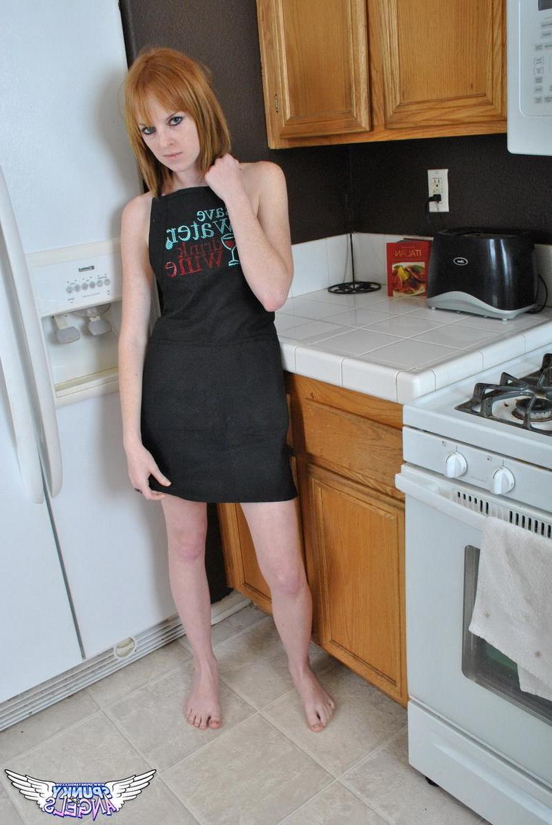 20P Redhead teen Kate Cooper shows off her sexy body in the kitchen