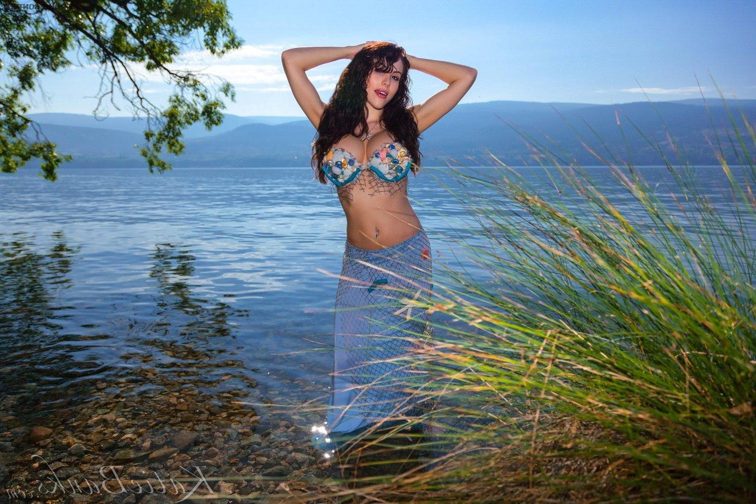 15P Pictures of Katie Banks dressed as your sexy fantasy mermaid