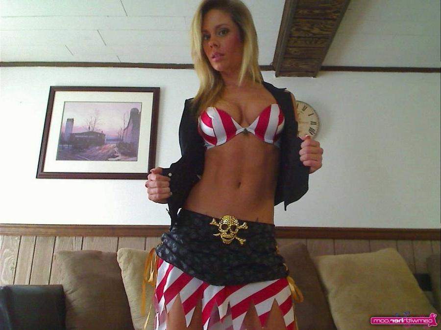 12P Blonde camgirl Kayce dressed as a sexy pirate
