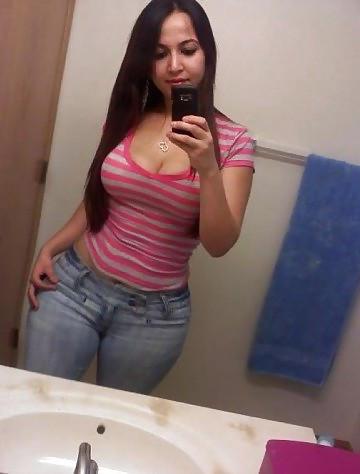 25P Sexy blue jeans