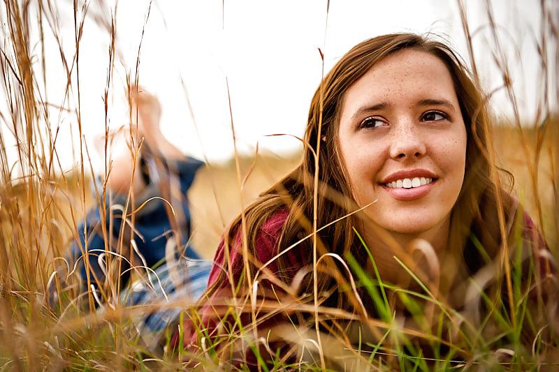 7P Freckles In A Field