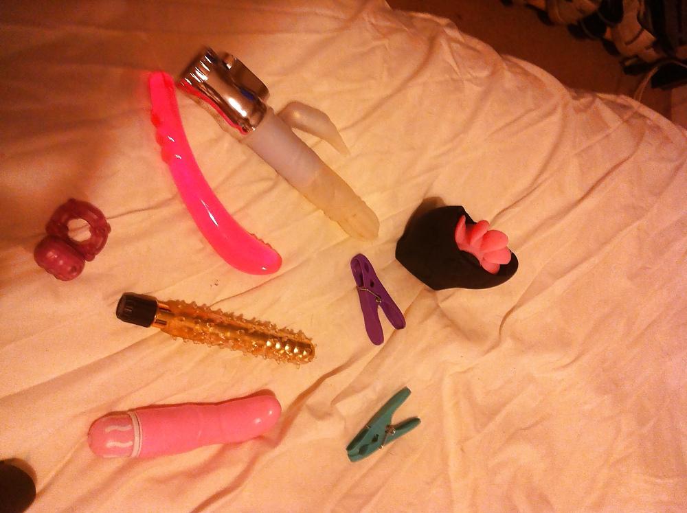 5P The fiancee andour sex toys