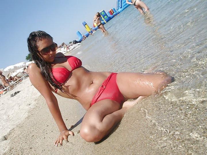 25P SERBIAN HOT GIRLS.....ALL BEAUTIFUL V