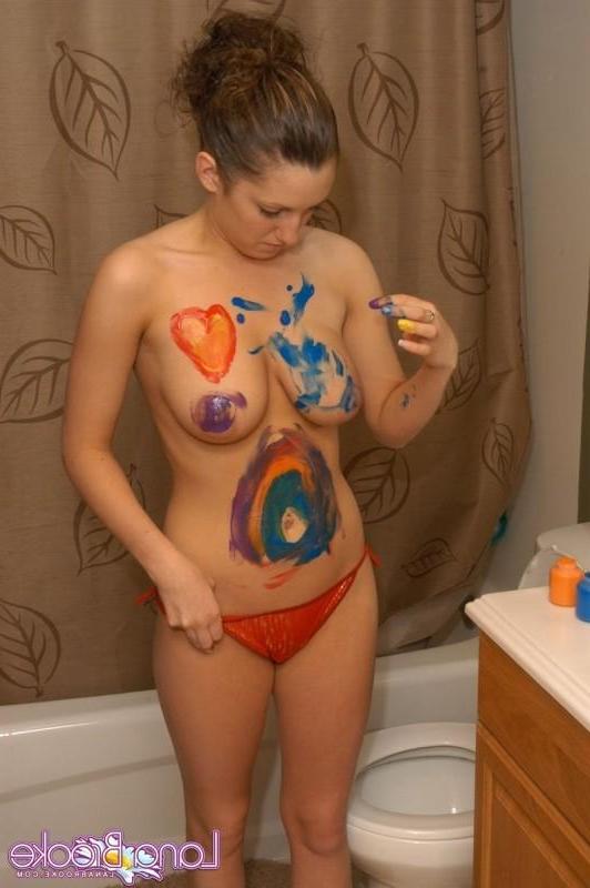15P Busty teen Brooke paints her body