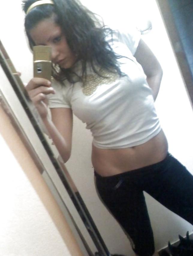 25P SERBIAN HOT GIRLS.....ALL BEAUTIFUL I