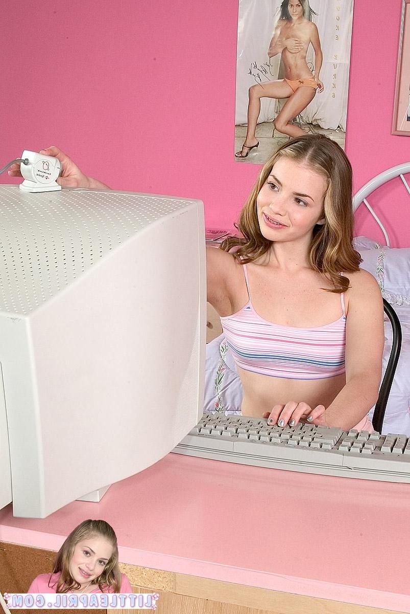20P Little April gets naked in her bedroom