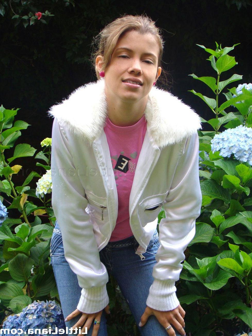 12P Pictures of Little Liana teasing with her cuteness outside