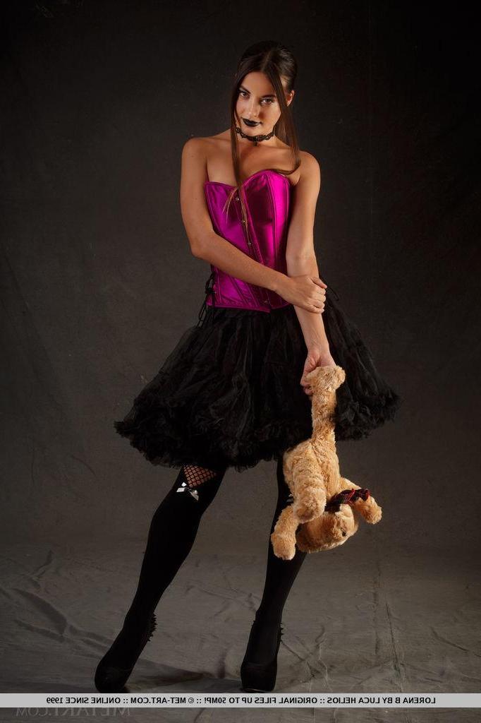 18P Pretty girl Lorena Garcia shows her goth side in "Sioneca"