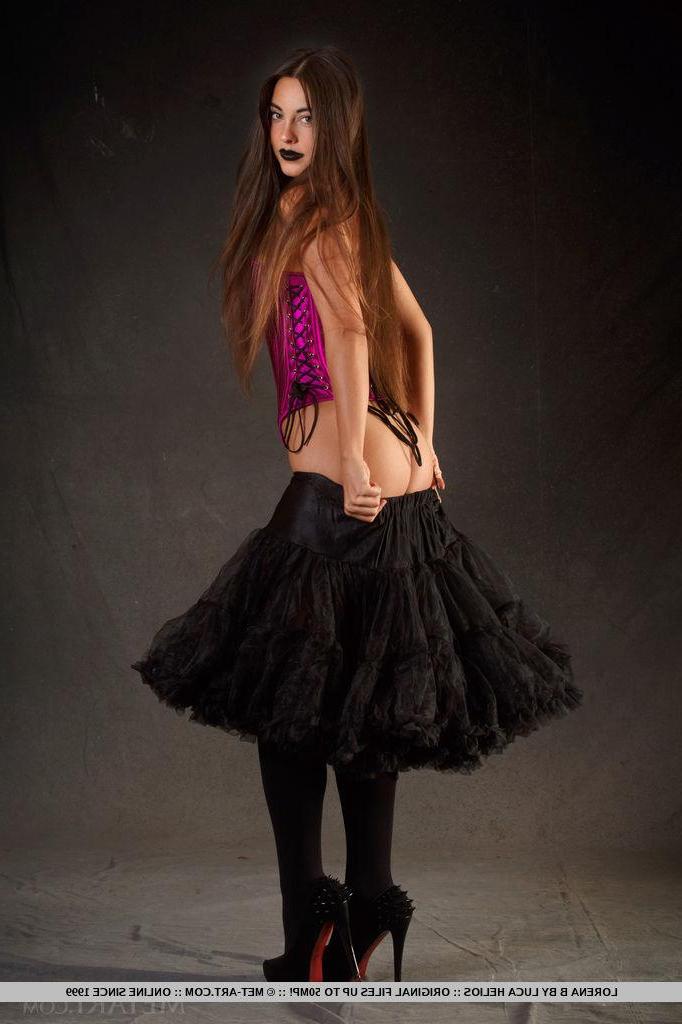 18P Pretty girl Lorena Garcia shows her goth side in "Sioneca"