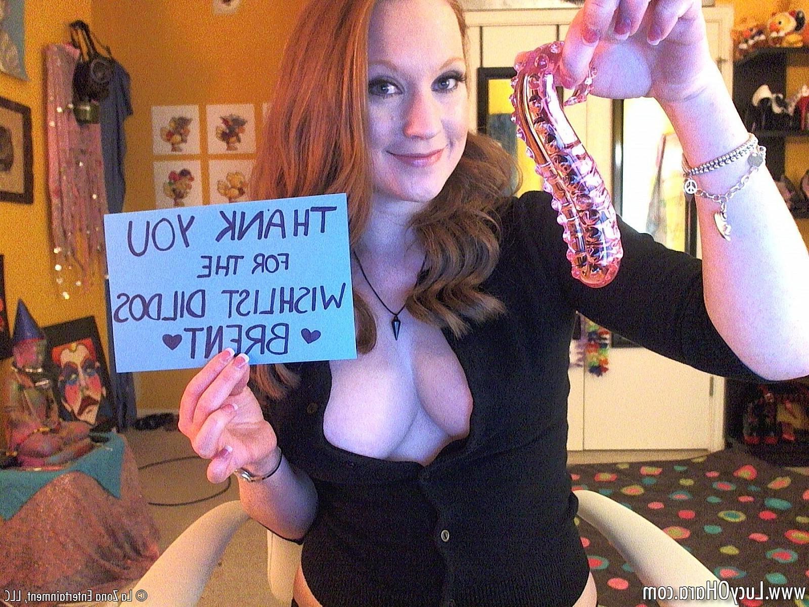 15P Lucy Ohara makes out like a bandit with her new dildo and puts it to good use