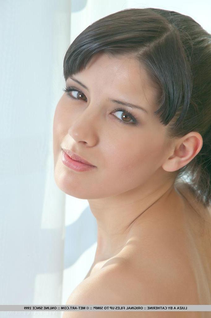 18P Luiza A flaunts her slim body and perky breasts just for you
