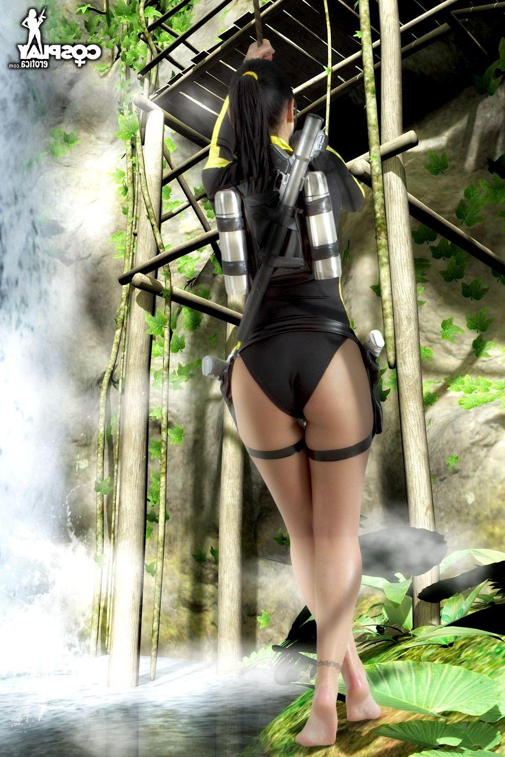 16P Pictures of sexy girl Mea Lee dressed as Lara Croft