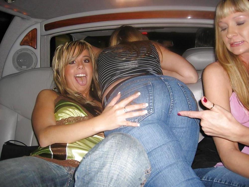 25P Beautys in blue jeans