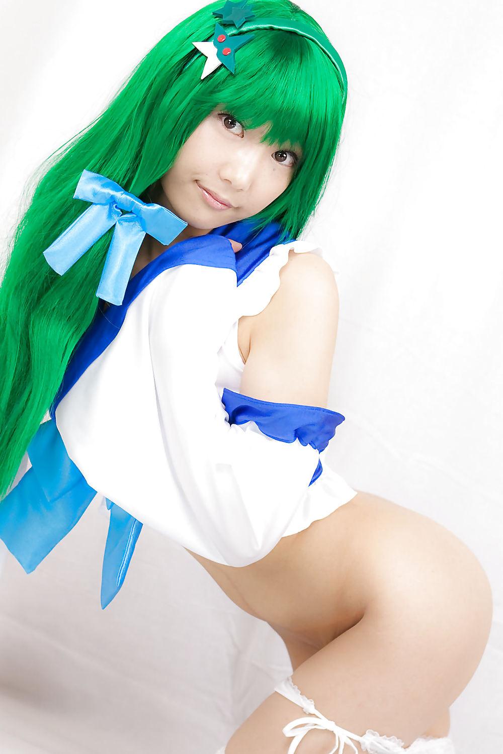 25P Japanese Cosplay Cuties-Lenfried (1)