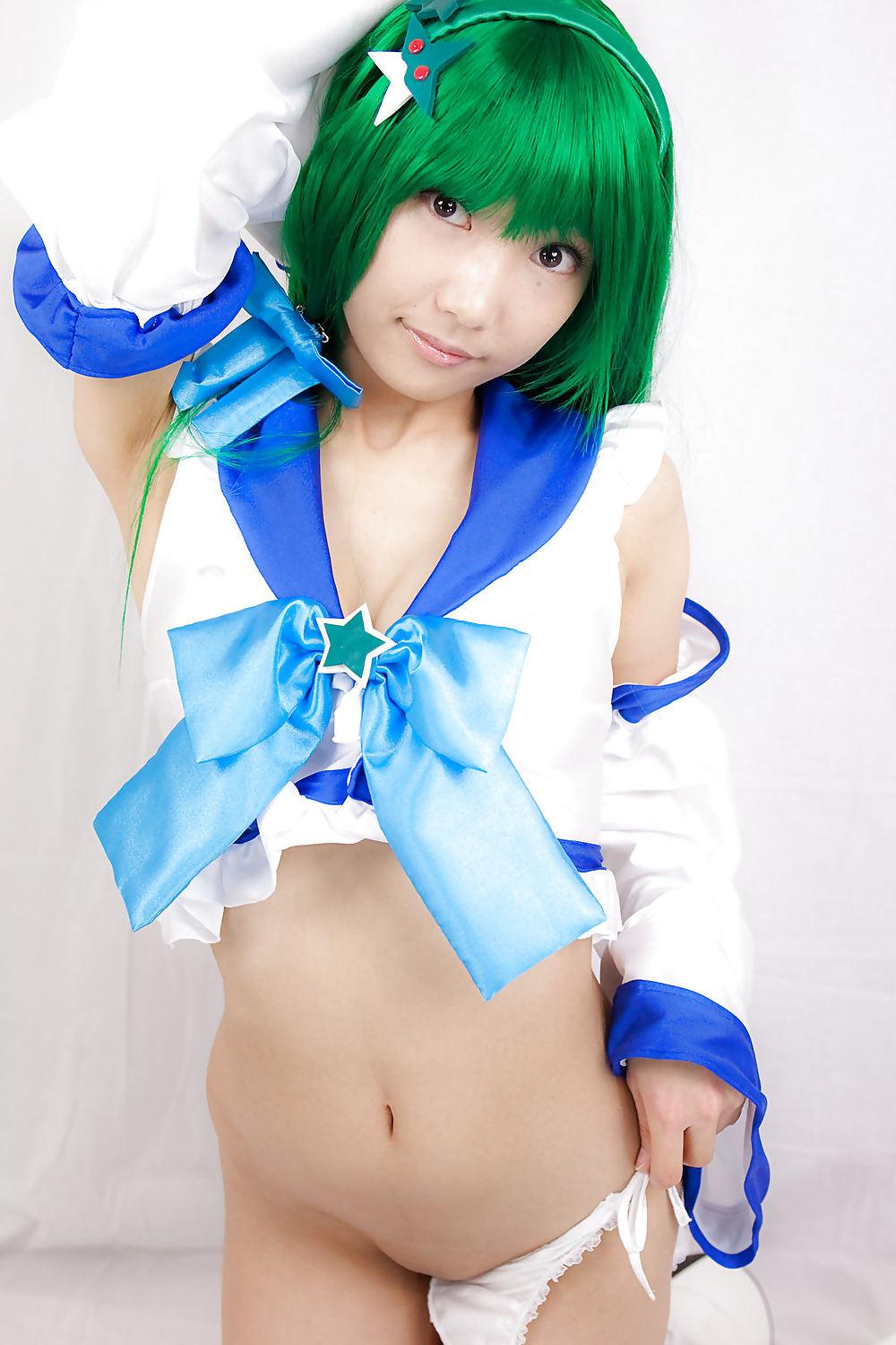 25P Japanese Cosplay Cuties-Lenfried (1)