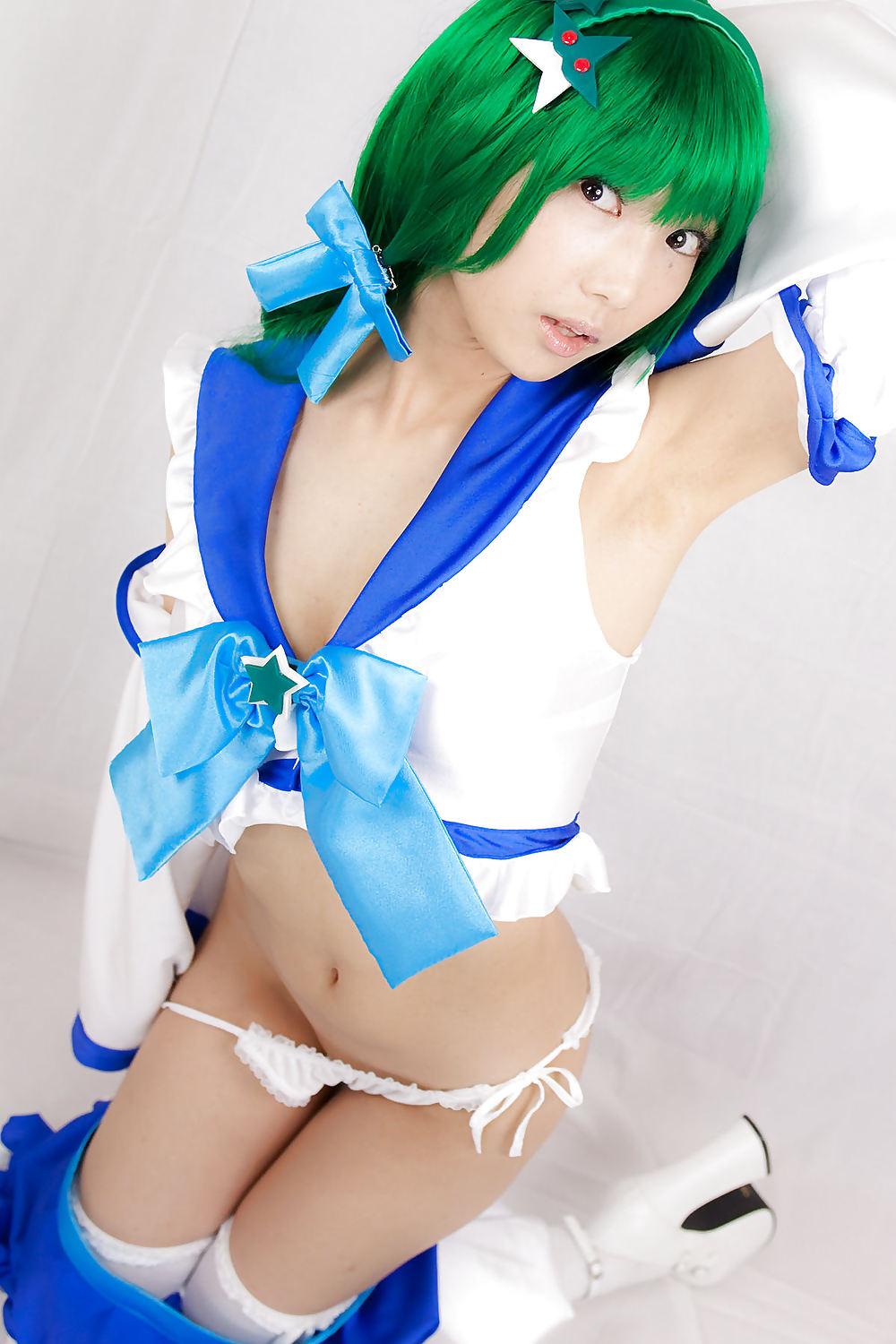 25P Japanese Cosplay Cuties-Lenfried (1)
