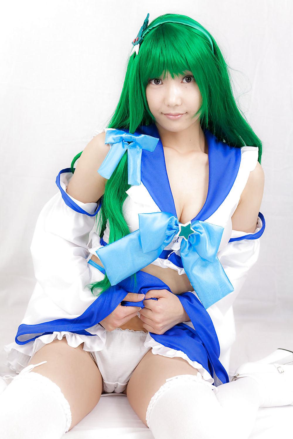 25P Japanese Cosplay Cuties-Lenfried (1)