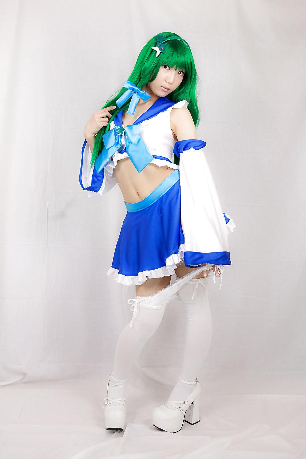 25P Japanese Cosplay Cuties-Lenfried (1)