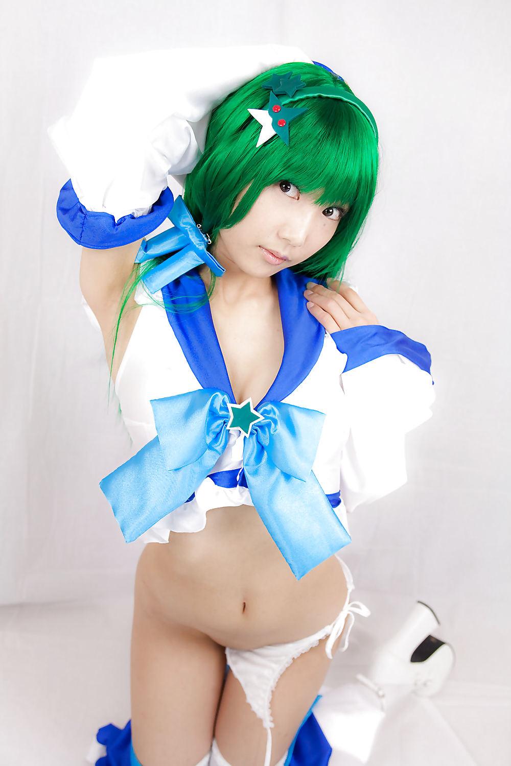 25P Japanese Cosplay Cuties-Lenfried (1)