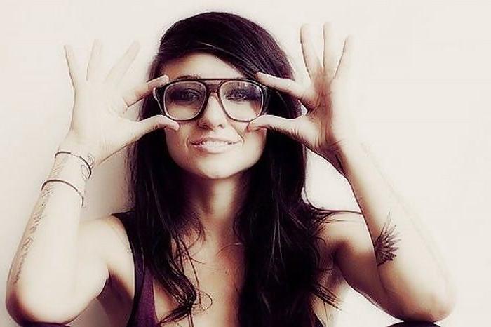 20P Brown eyed girls!