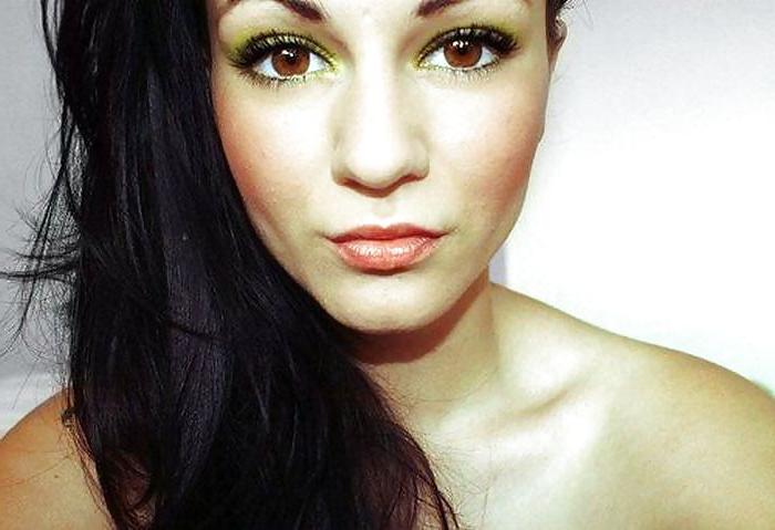 20P Brown eyed girls!