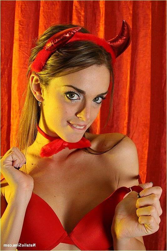 15P Pictures of Natalie Sins being your sexy little devil