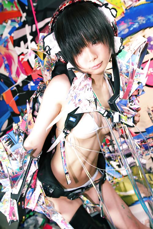 17P Ushijima - Japanese Cosplay model (NN)