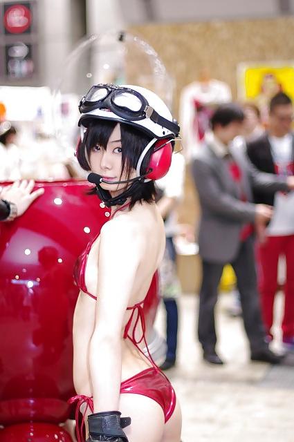 17P Ushijima - Japanese Cosplay model (NN)