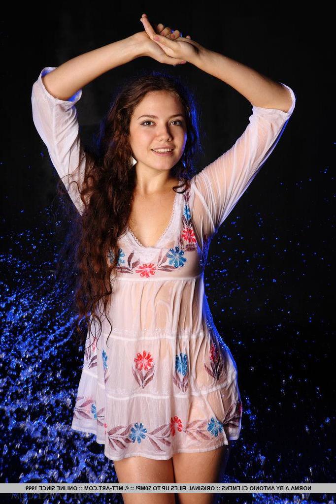 18P Norma A pulls off her white dress and gets her body wet