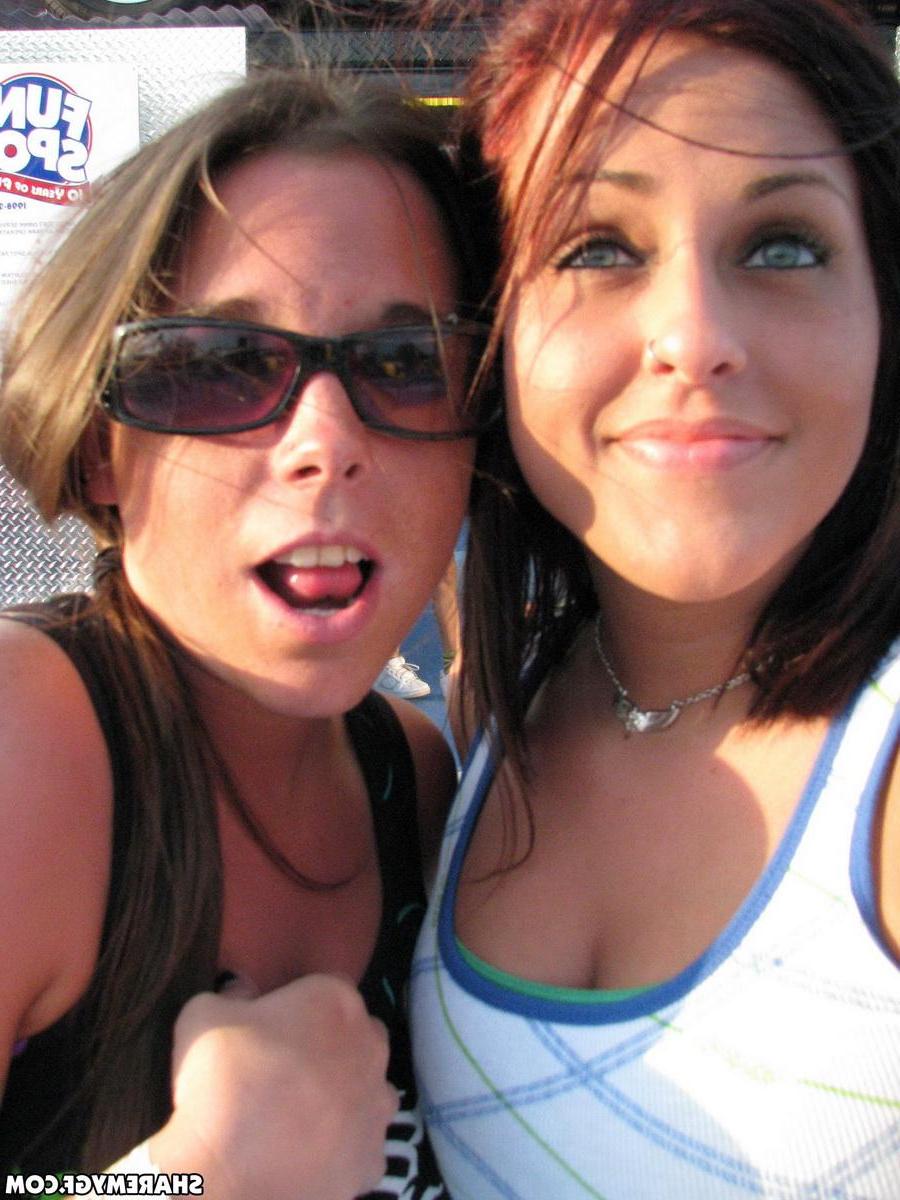 20P Roxy and her friend share some of their naughty pics from vacation