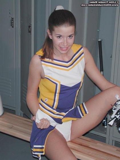 15P Joey in the lockerroom