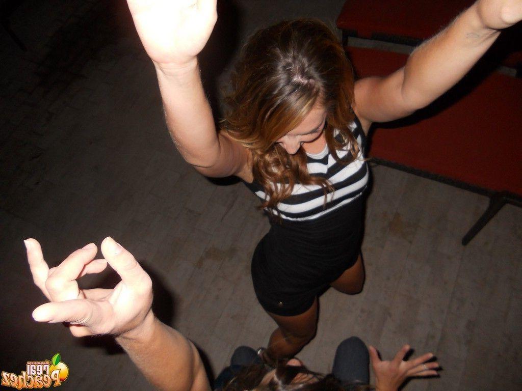15P Pictures of teen hottie Real Peachez getting drunk and wild