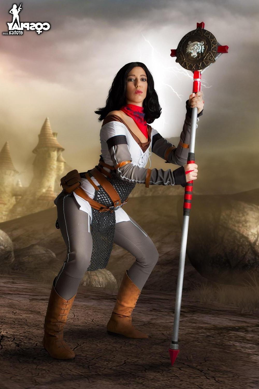 12P Hot cosplay girl Shelly gets her nerd freak on in a hot fantasy scene