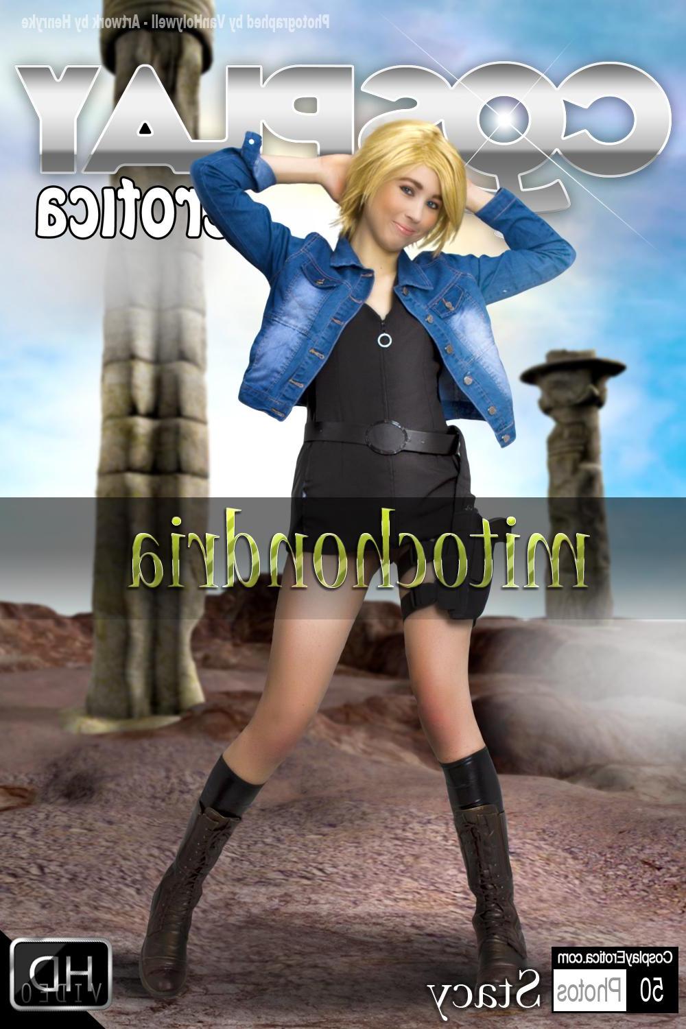 12P Erotic cosplayer Stacy dresses up as Aya Brea from Parasite Eve