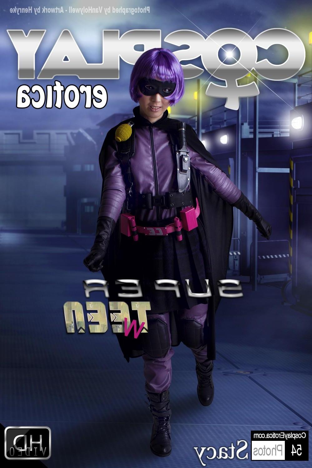 12P Beautiful cosplayer Stacy dresses up as Hit Girl