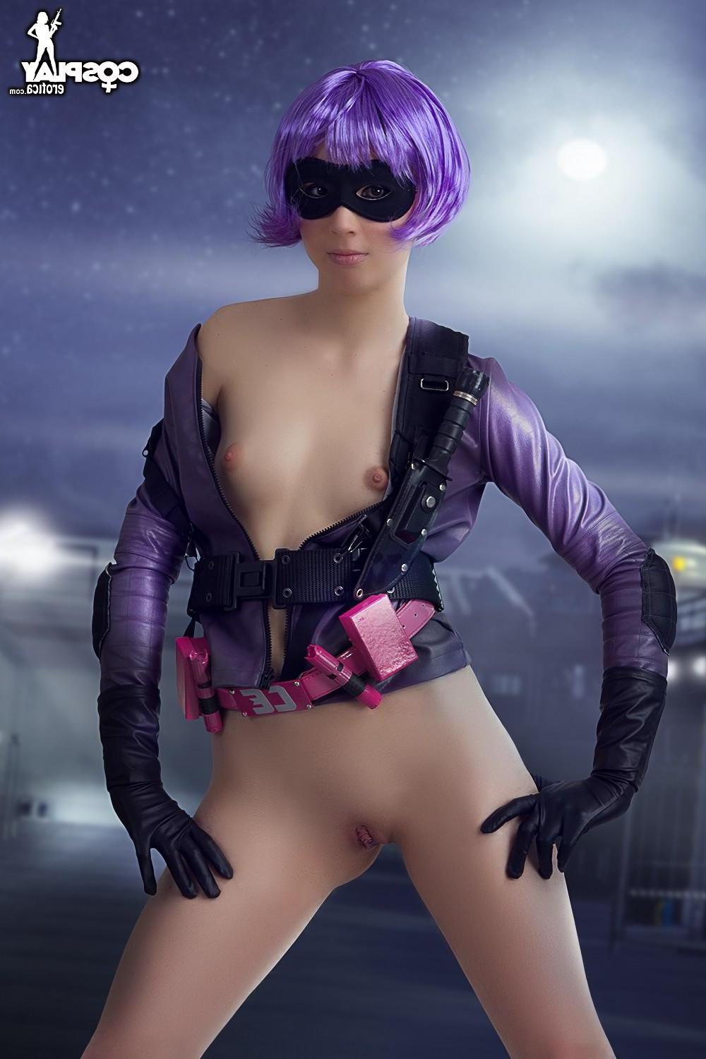 12P Beautiful cosplayer Stacy dresses up as Hit Girl