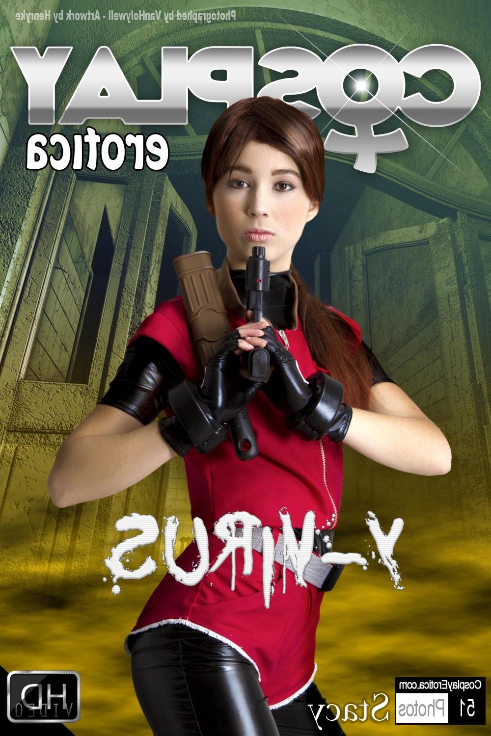 12P Cosplayer Stacy dresses as Claire from Resident Evil