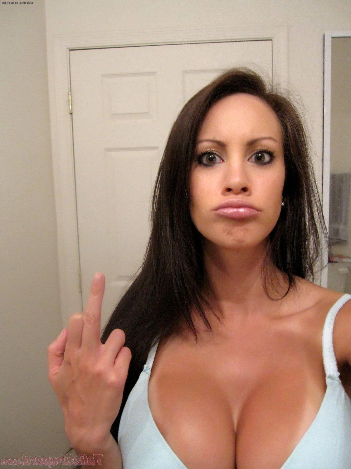 15P Pictures of Talia Shepard having some naughty fun with her toy