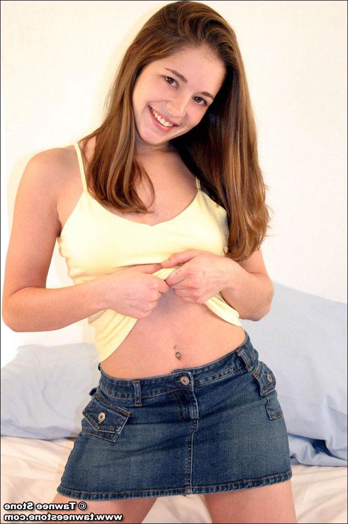 20P Tawnee Stone shows you her tits and her panties upskirt