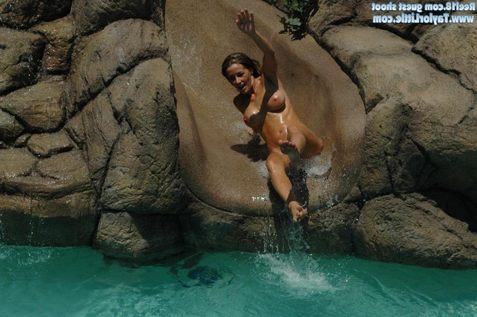 20P Taylor Little shows her amazing body outside