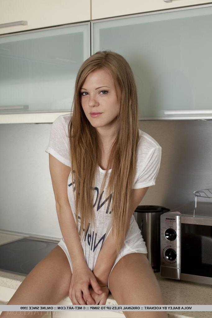 18P Hot teen Viola Paige gets naked for you in "Azmeli"
