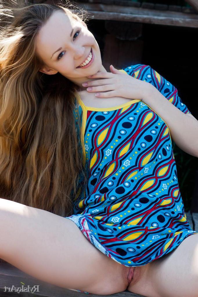 16P Gorgeous blonde girl Virginia Sun lifts her summer dress to show you her wet pussy