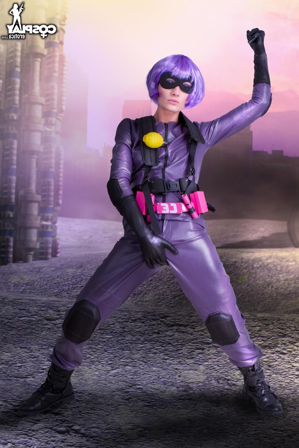 12P Cosplay girl Zorah dresses up as Hit Girl and gives you her Kickass pussy
